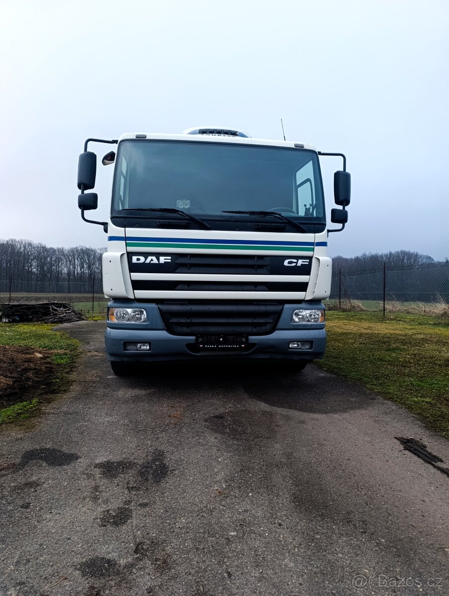DAF cf s hydraulickou rukou - 2