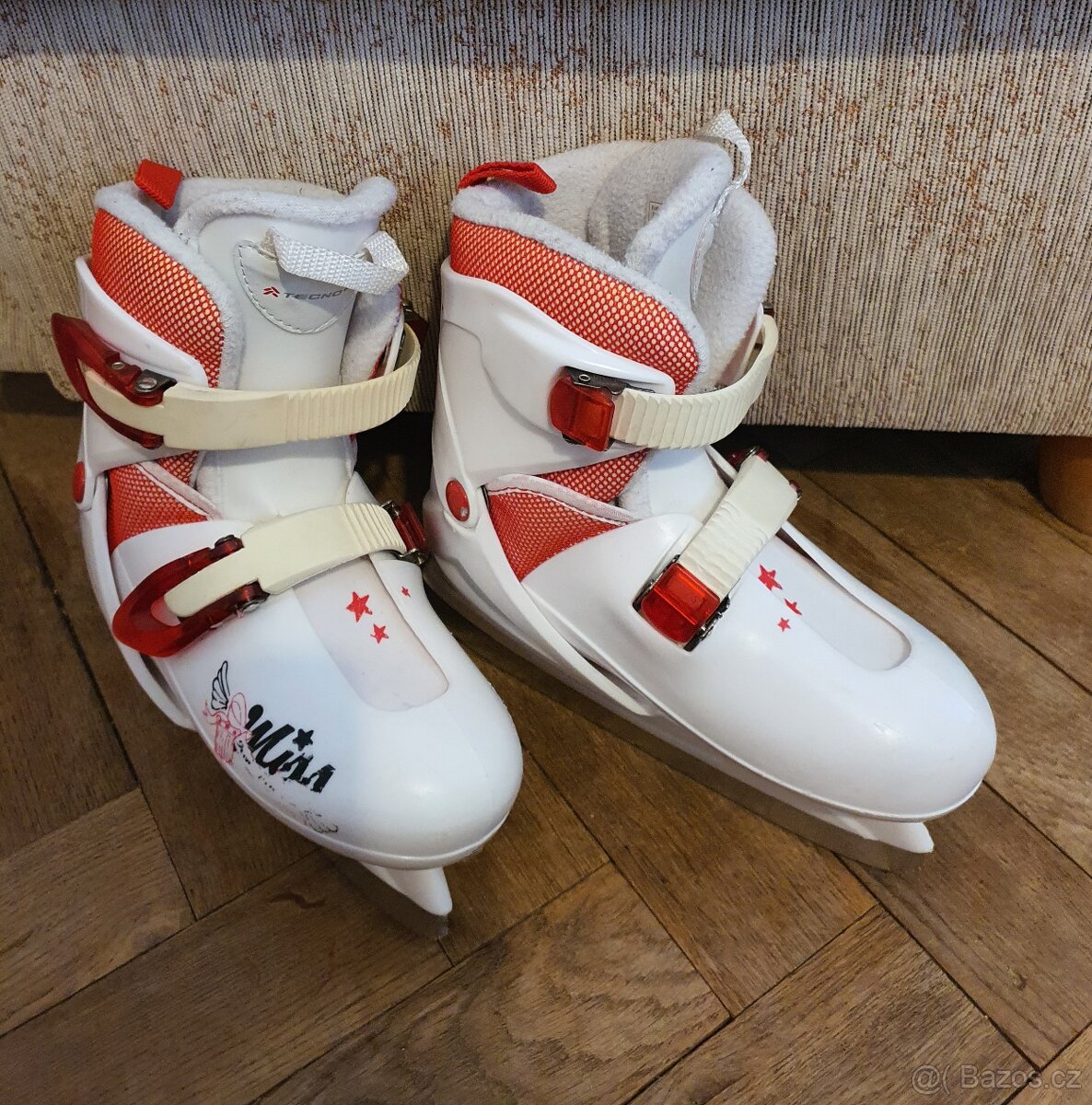 Dívčí lední brusle, zn. TecnoPro, vel. 32- 35 - 2