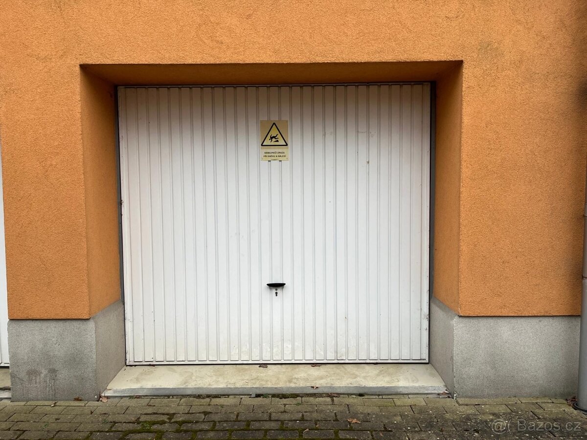 Pronájem garáže Liberec 6, Rochlice - 2