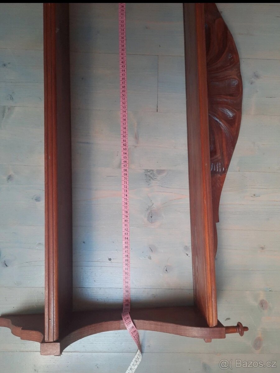 Velká závěsná police ze dřeva - 2