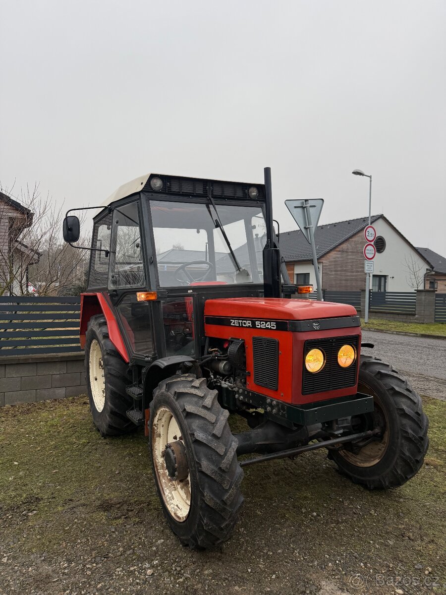Traktor Zetor 5245 - 2