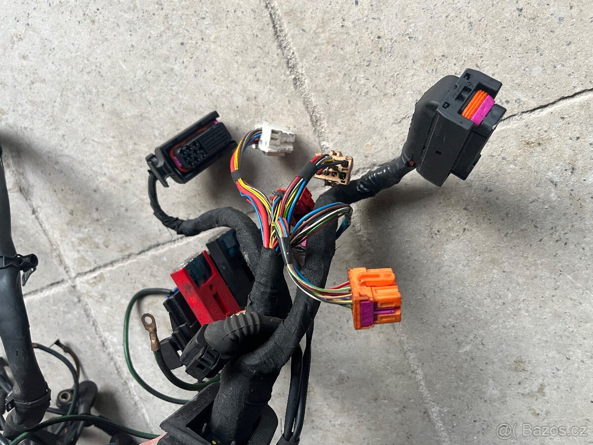 Svazek motor elektroinstalace Audi A6 AKE BAU - 2