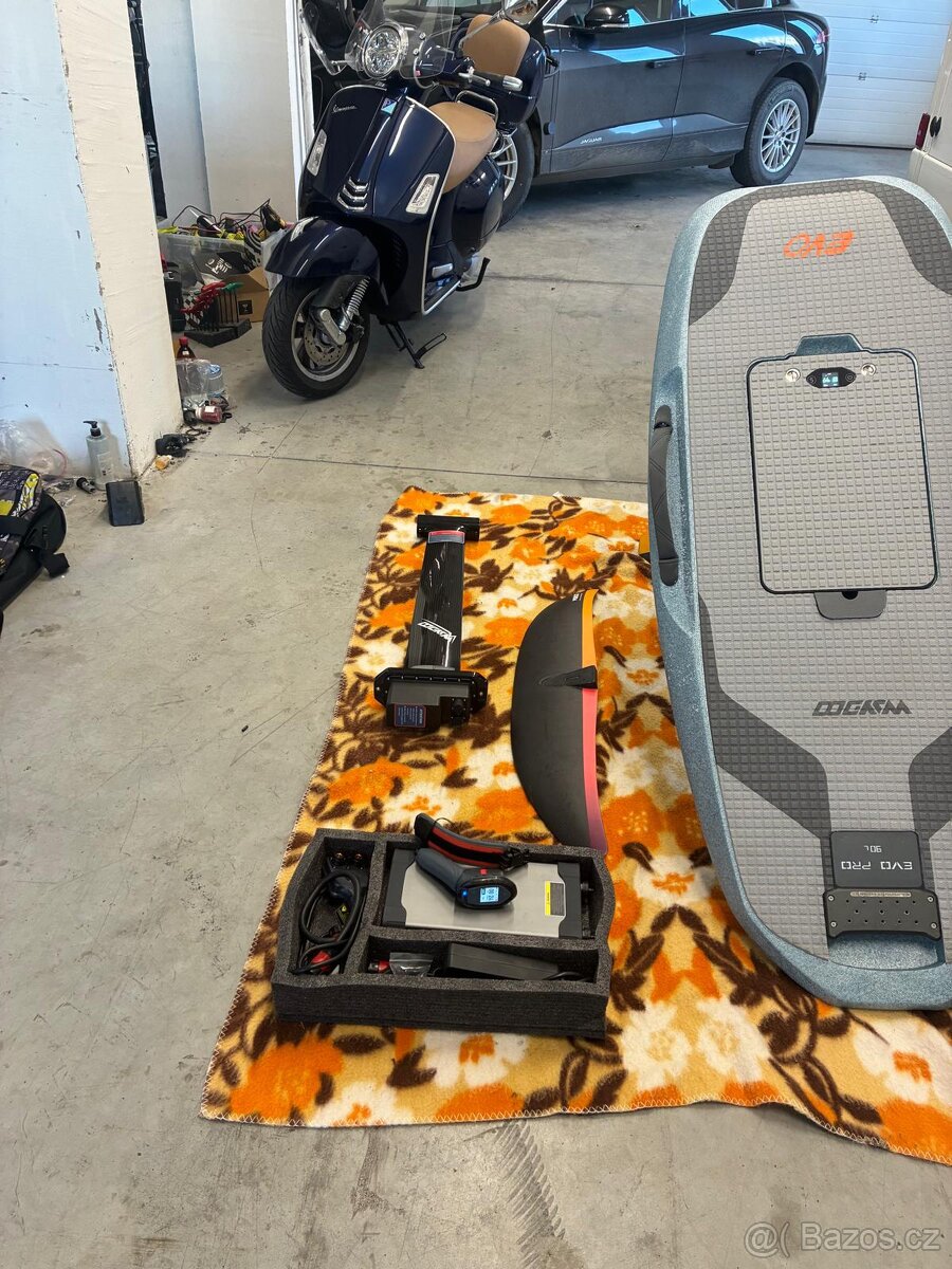 Prodám Waydoo Evo pro 90l E-foil 2025 - 2