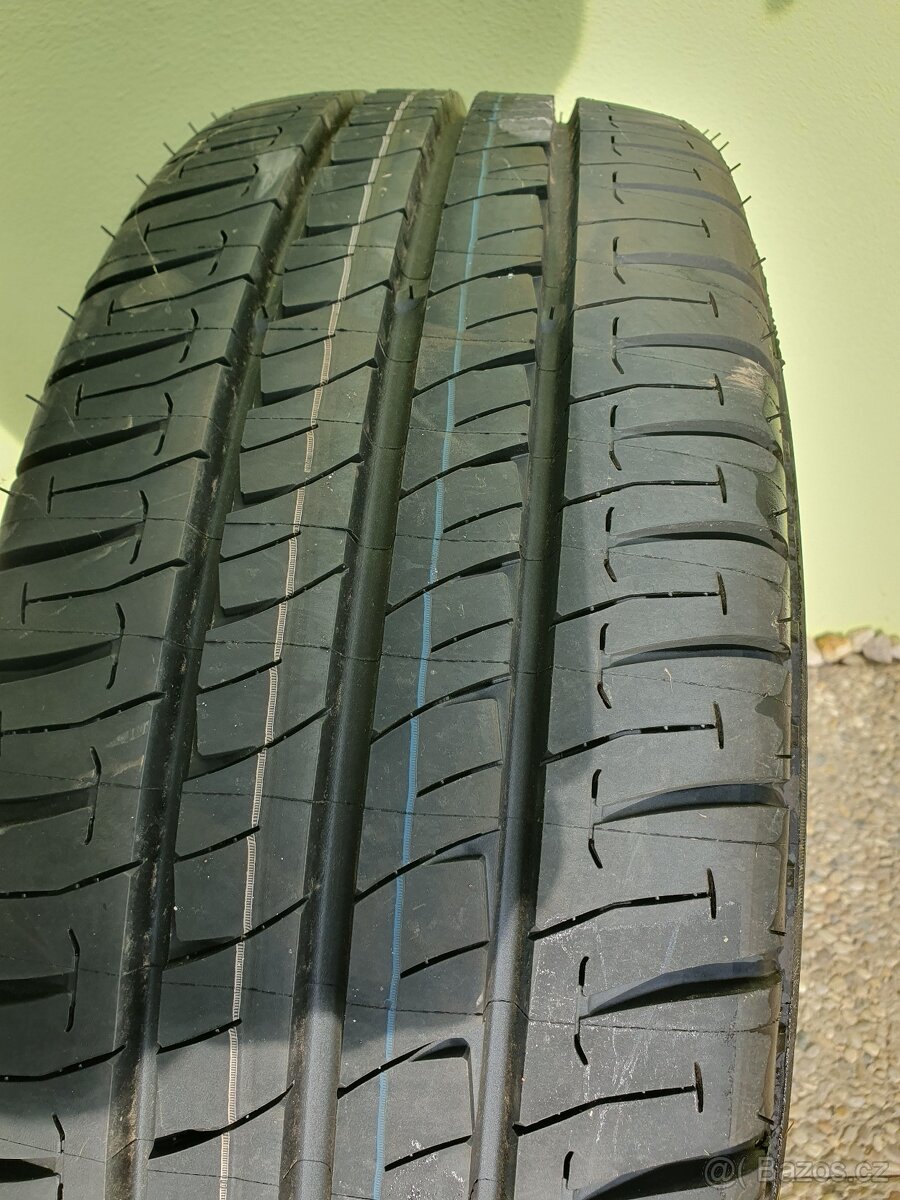 Pneu 225/65 R16C - 2