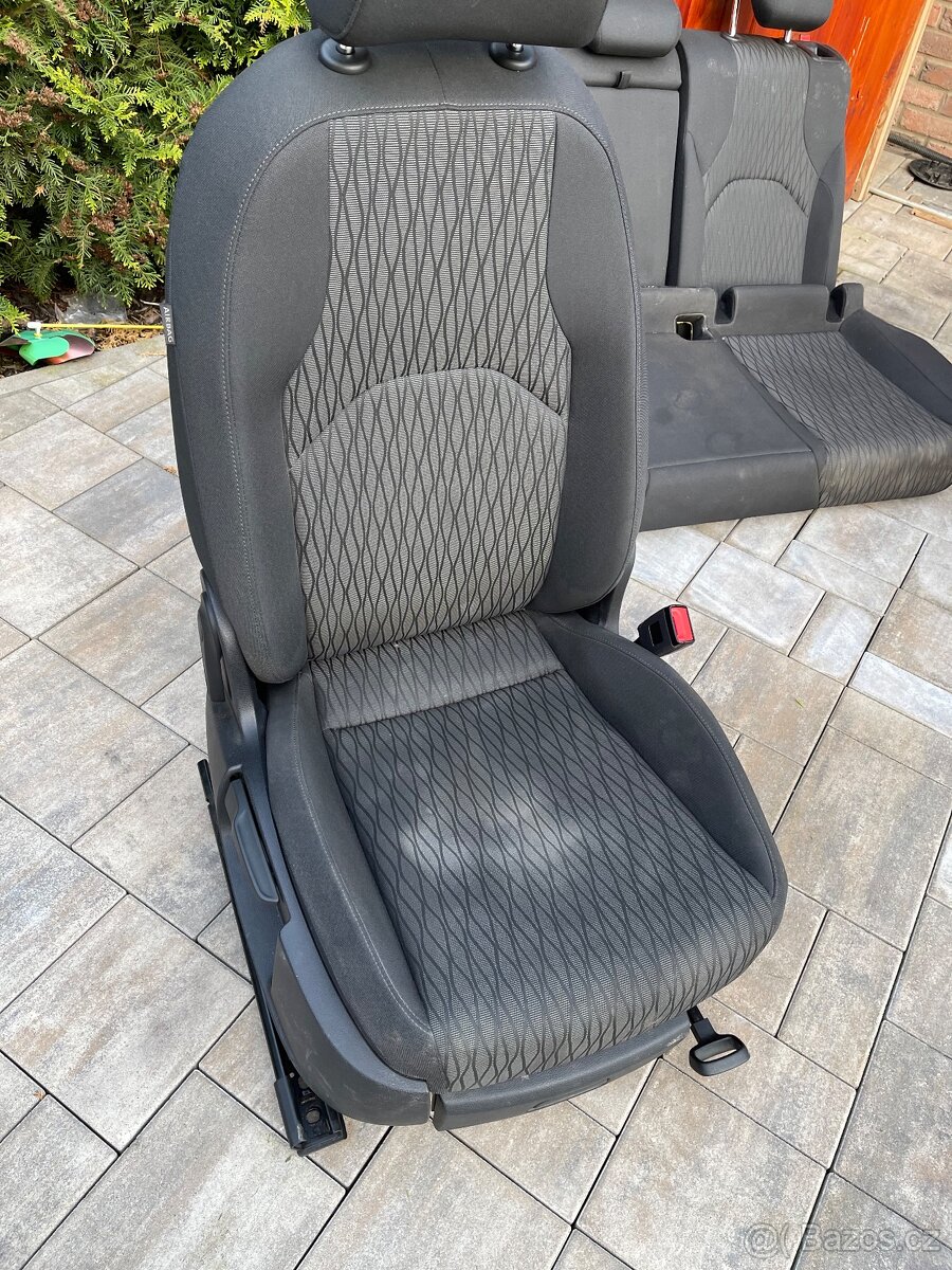 Sedačky Seat Leon ST - 2