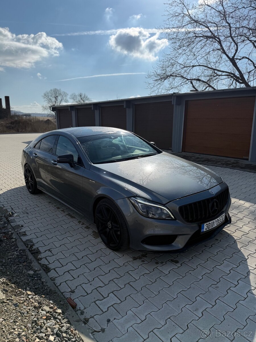 Mercedes Benz 350 CDI 2016 AMG - 2