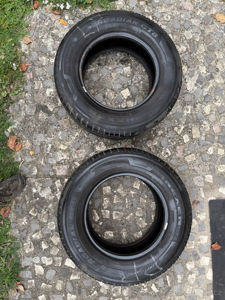 Nexen Roadian CT8 - 2