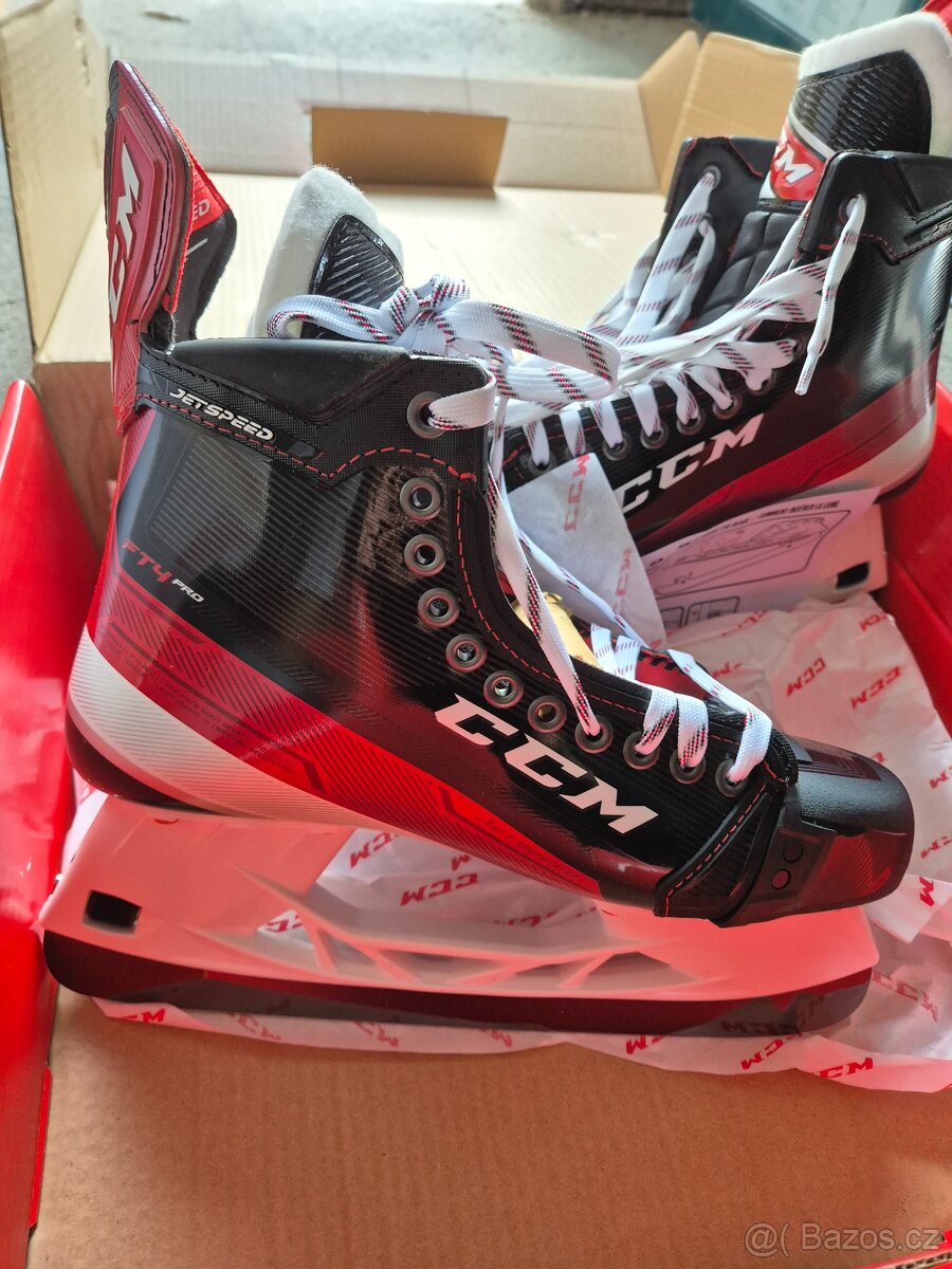Brusle CCM FT4 PRO - 2