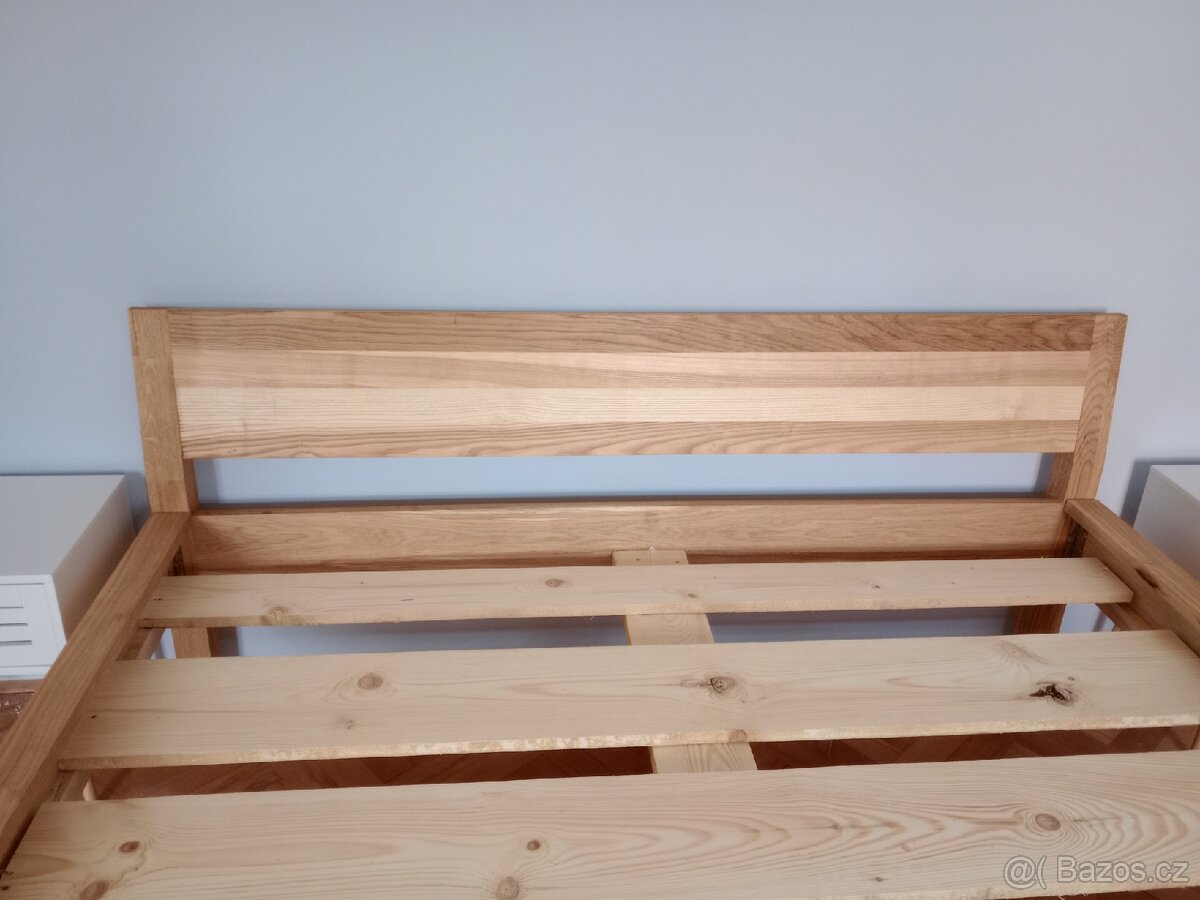Manželská postel dub masiv - 2