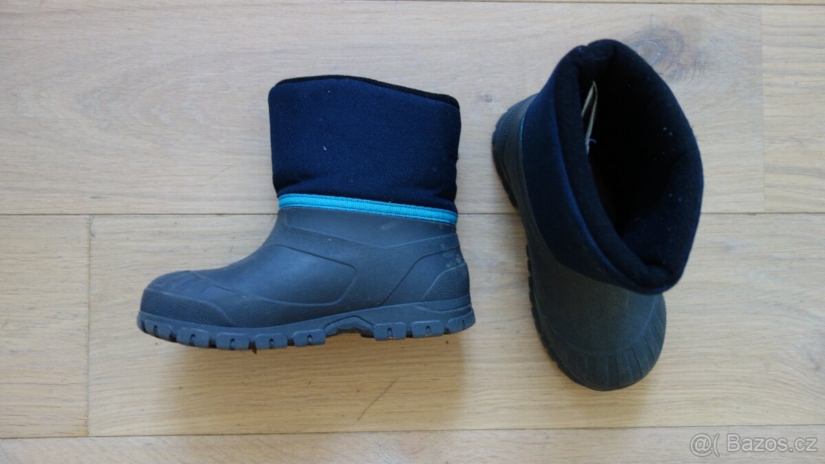zateplené dětské gumáky/sněhule vel. 26/27 - 2