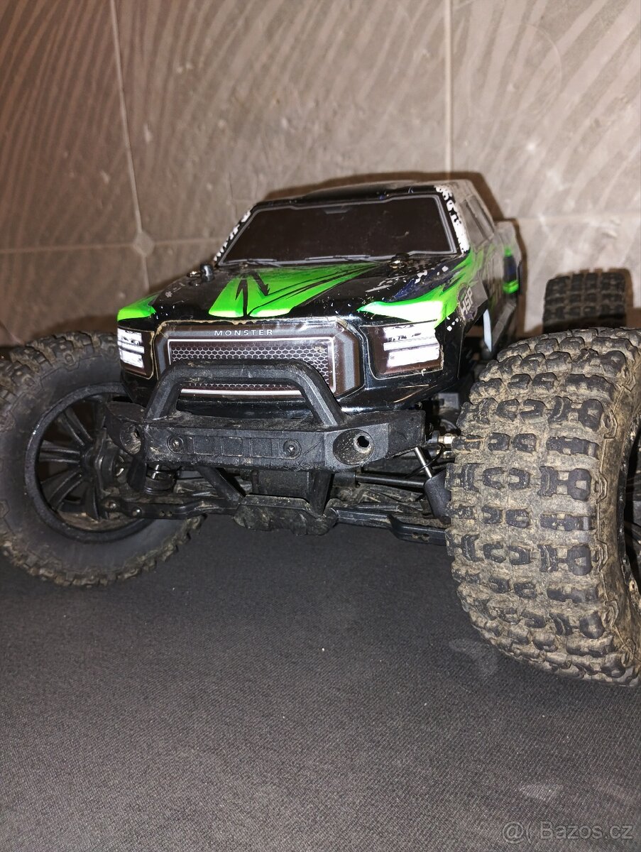 HSP Octane až 100km/h + hromada vybavení - 2