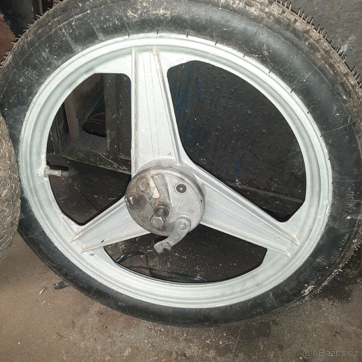 Manet Korádo,Babetta - 2