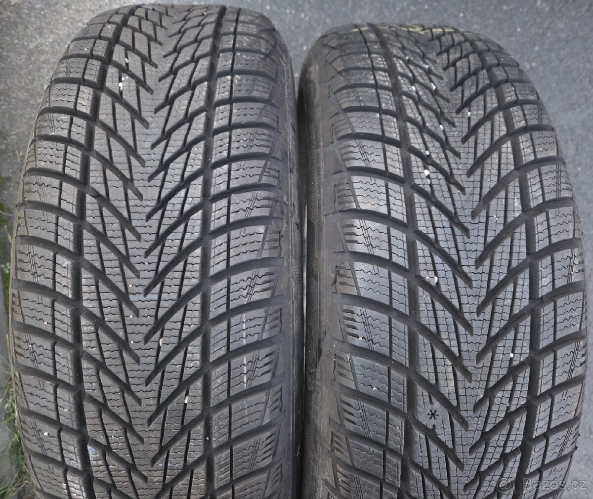 2ks zánovních zimních pneu Goodyear 195/60/16 - 2