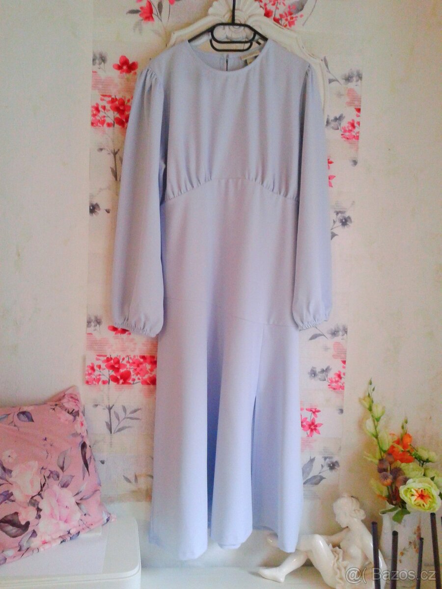 Elegantní krásné midi šaty 44/46 REZERVACE - 2