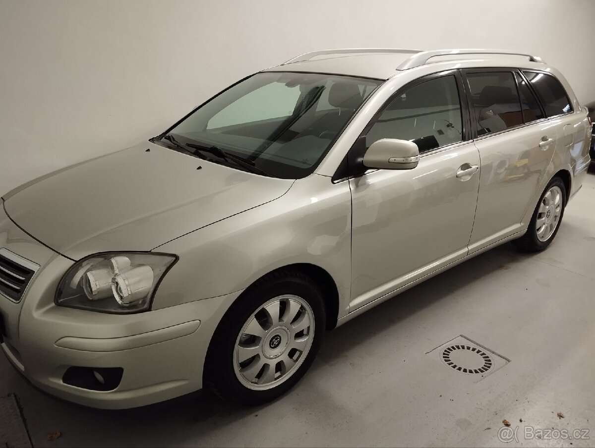 Toyota Avensis 2.0 diesel - 2