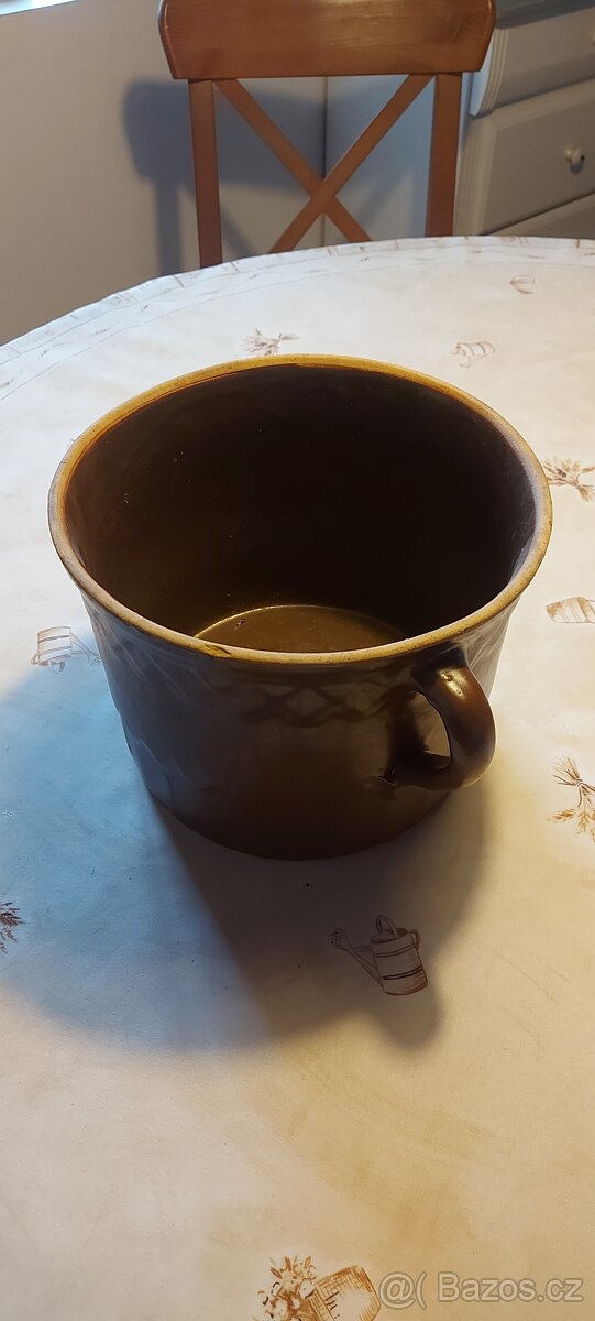 KAMENINOVÝ HRNEC - 2