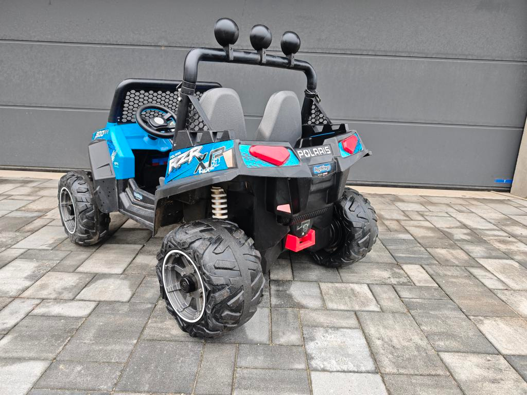 Autíčko Peg Perego RZR 12V - 2
