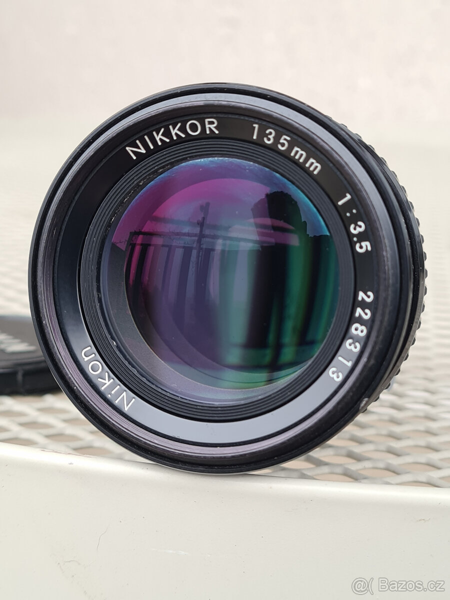 Nikon Nikkor 135mm f/3.5 Ai - 2