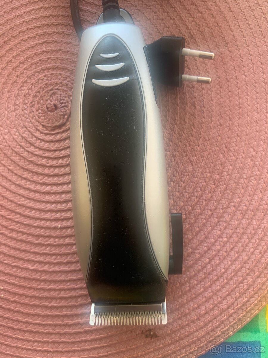 Zastřihovač vlasů a vousů - 2