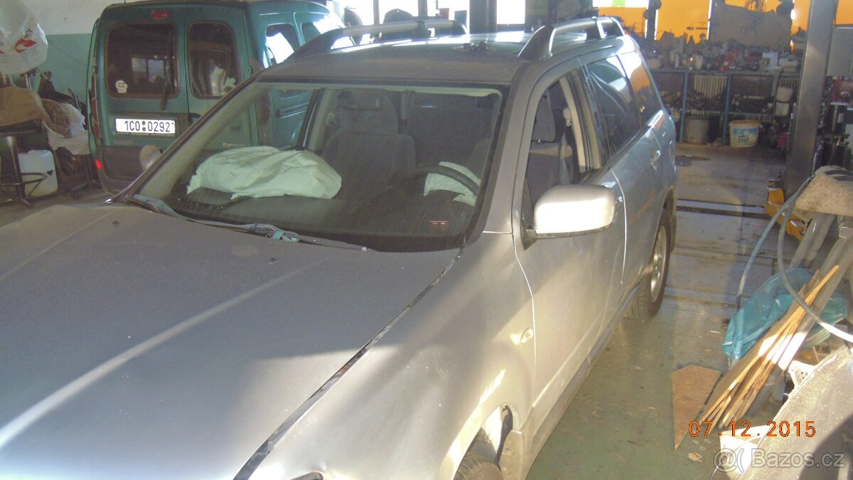 Mitsubishi Outlander, 2,0 16V LPG 4x4 4WD - 2