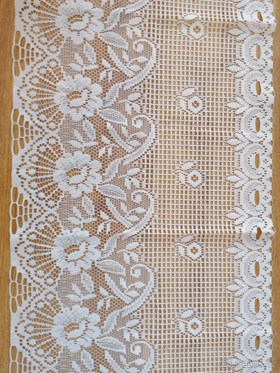 ZÁCLONKA NA VITRÁŽKU - 2