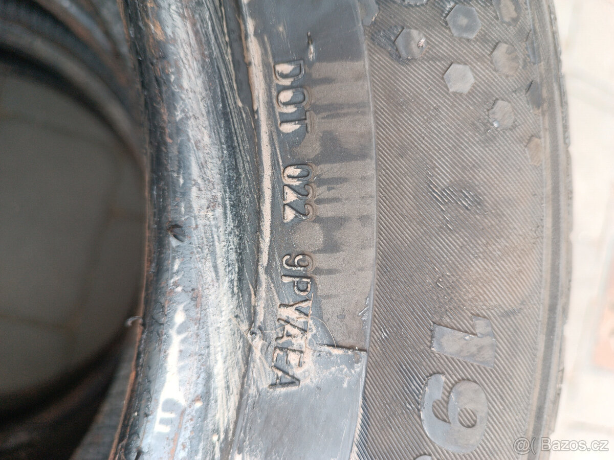 Letní pneu 195/55 R15 - 2