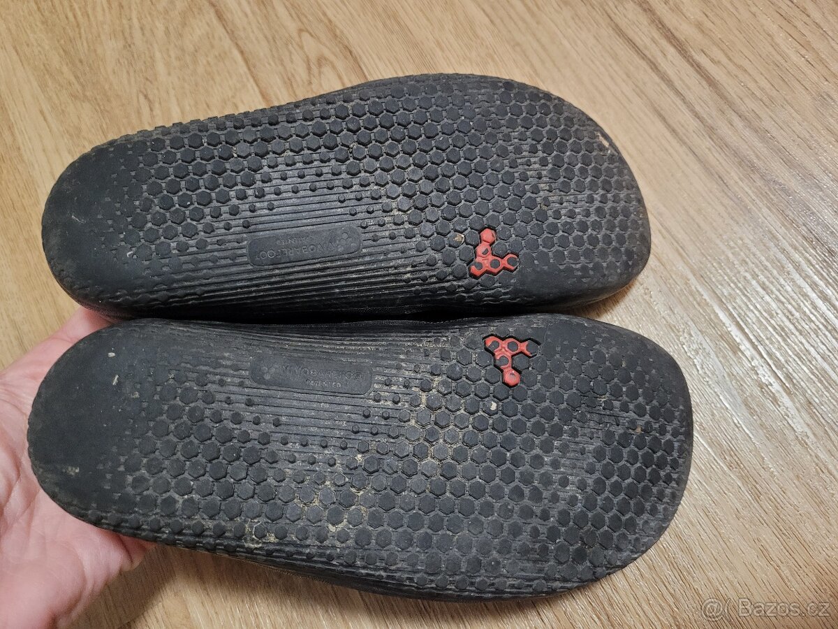 Vivobarefoot - 2