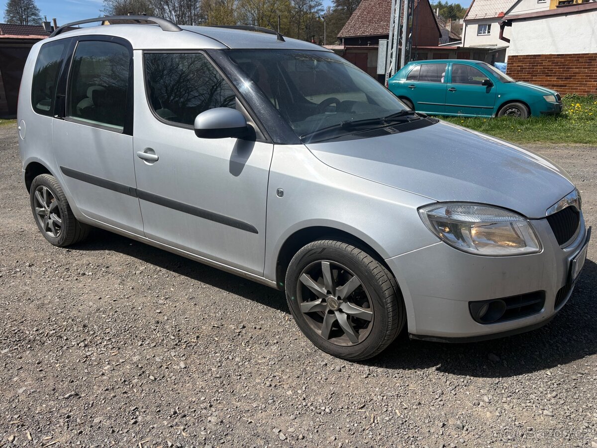 Škoda Roomster - 2