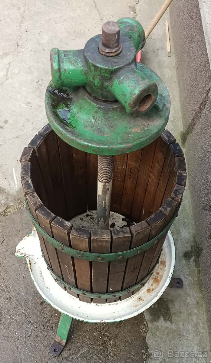 Ruční lis na ovoce - 2