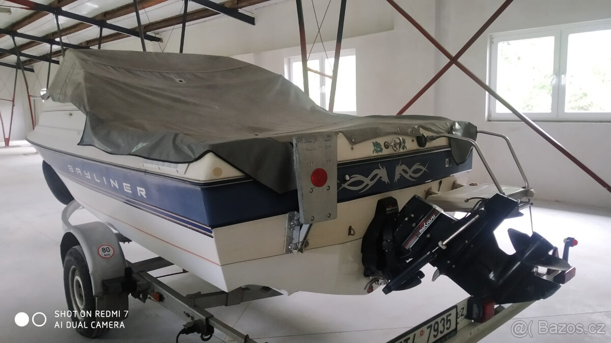 Kajutový člun Bayliner 1952 Capri - 2