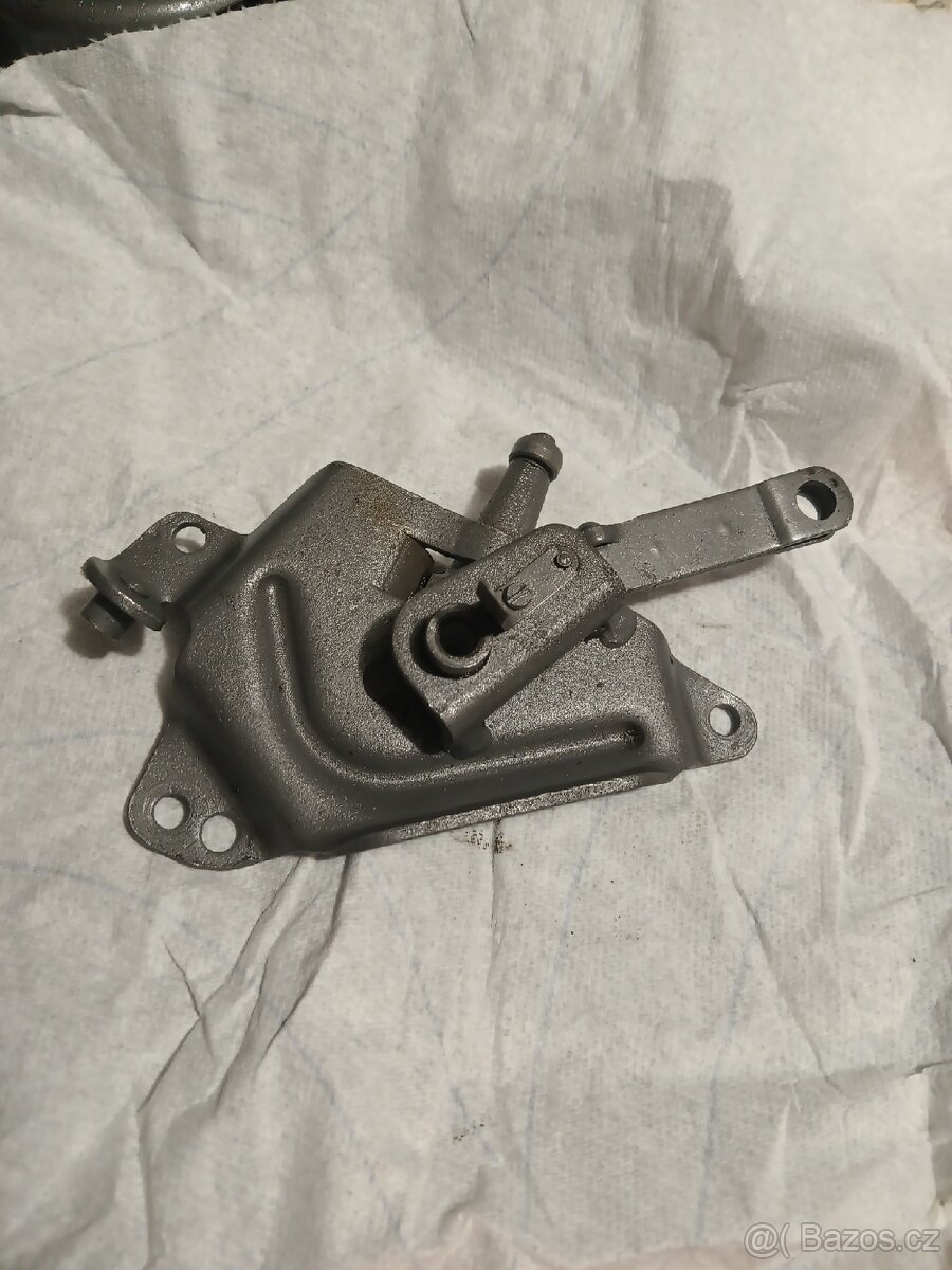 Spojkový poloautomat Jawa ČZ asi 175 - 2