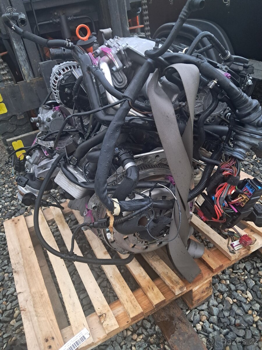 Motor 2,0 tdi 103kw typ BRE A6 A4 top stav - 2