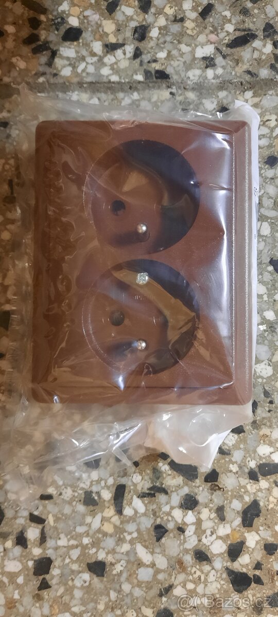 Dvojzásuvka ABB nová , hnědá - 2