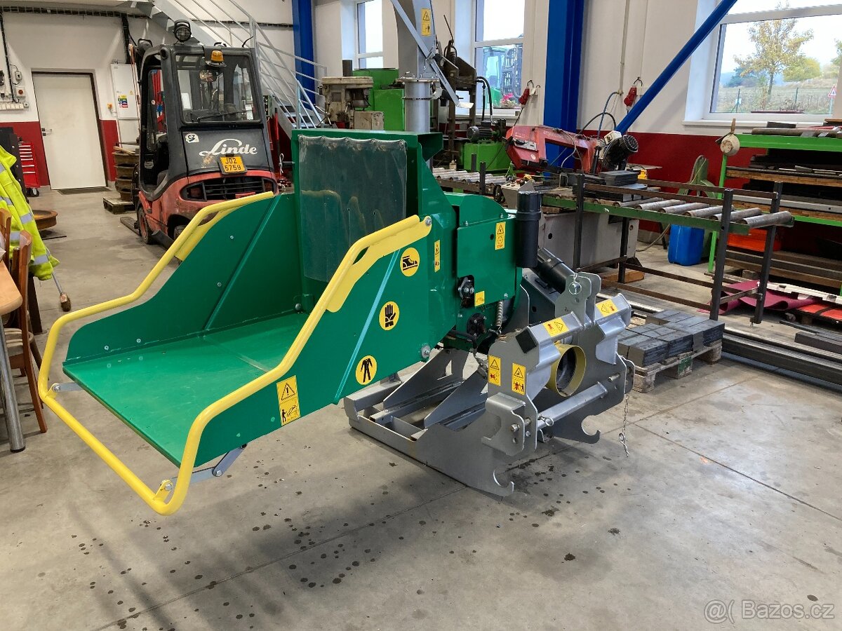 Štěpkovač GL&D Galaxi M165DT - 2