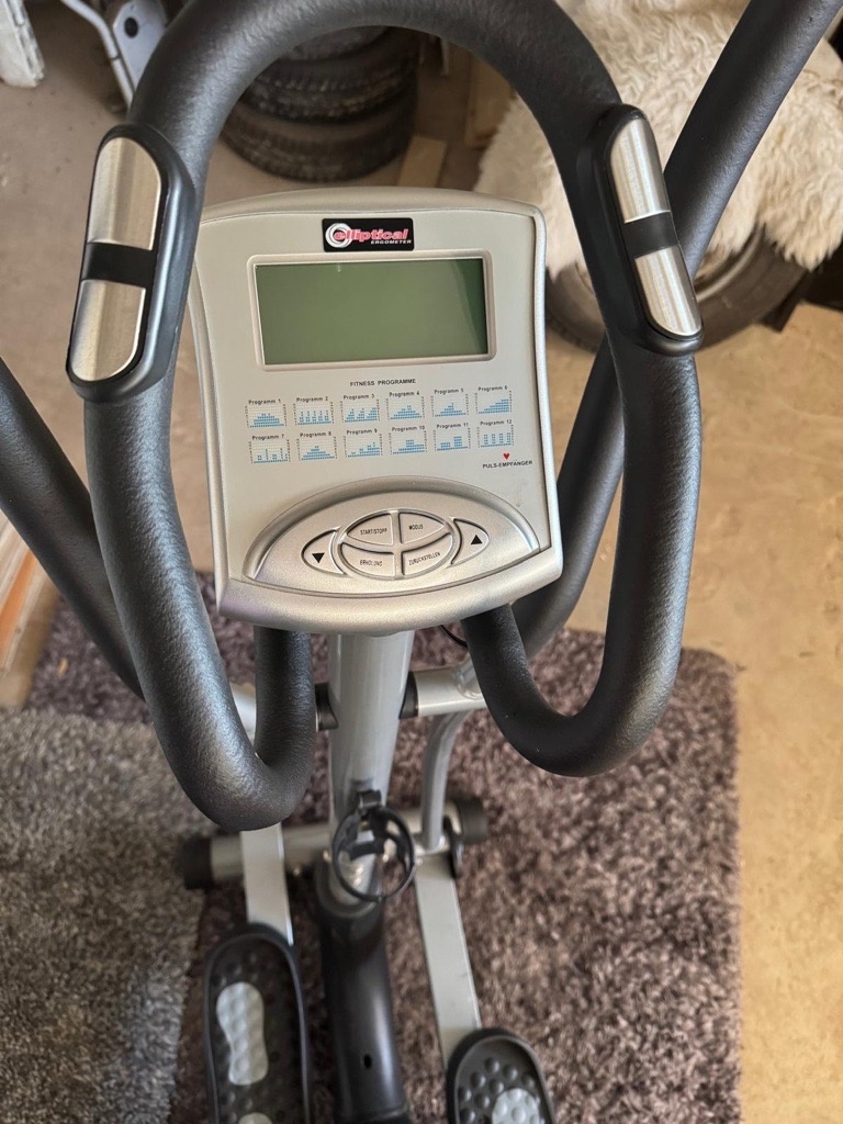 Eliptický trenažér - 2