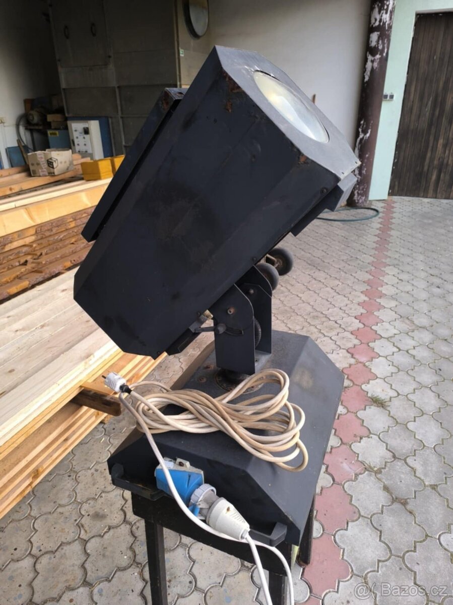 poutací světlo - 2