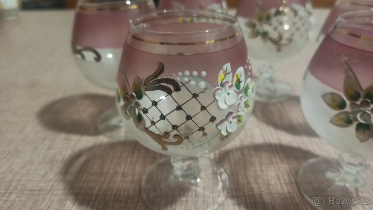 Skleničky porcelán - 2