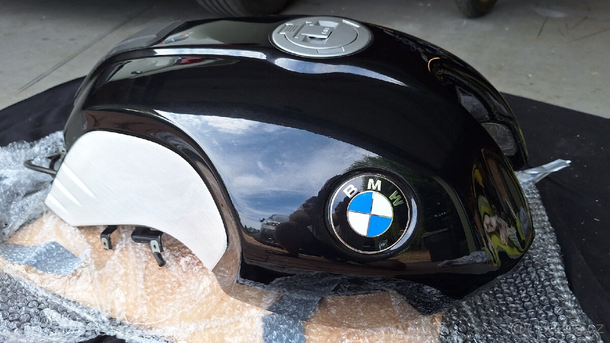Nádrž BMW R NINE T - 2