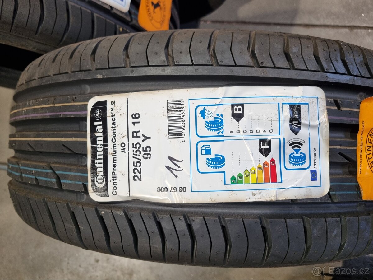 Letní pneu 225/55R16 Continental - 2