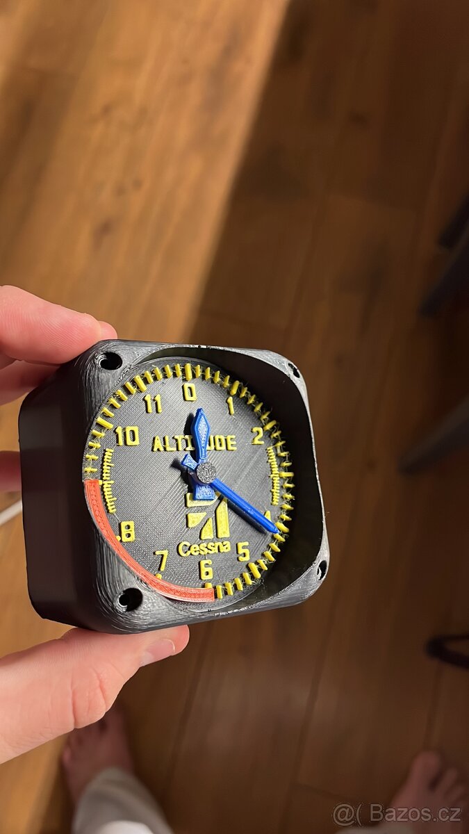 Výškoměr Cessna - 2