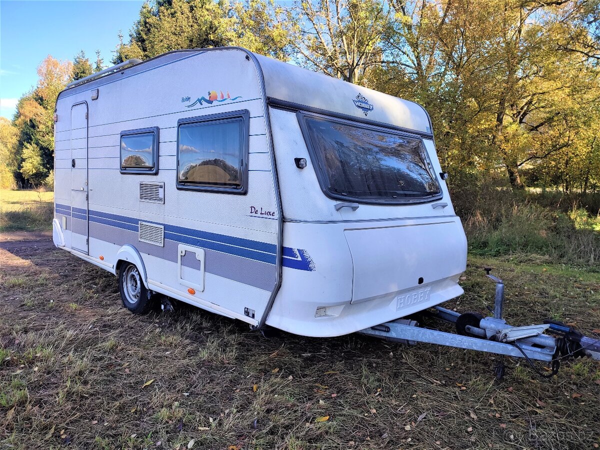 Hobby 440, předstan, WC, 4 osoby, STK, 100km/h - 2