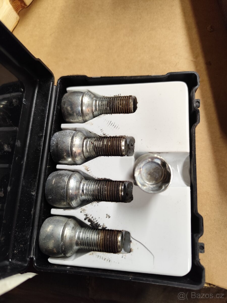 Bezpečnostní šrouby - 2