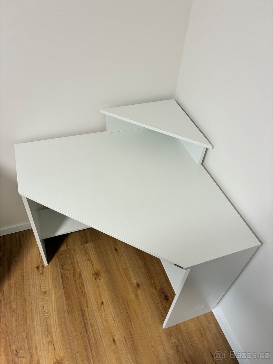Rohový počítačový stůl 90x90 cm - 2