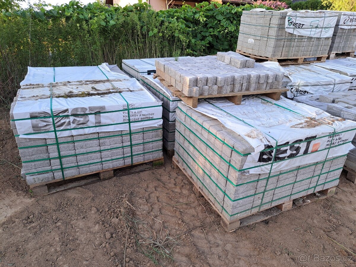 Prodám zámkovou dlažbu - 2