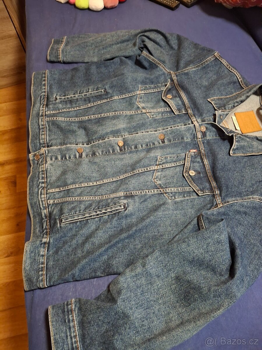 LEVIS STRAUSS BUNDA - 2