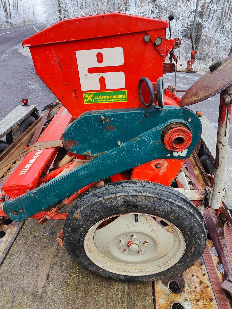 secí stroj reform semo 2.25m s jetelákem - 2