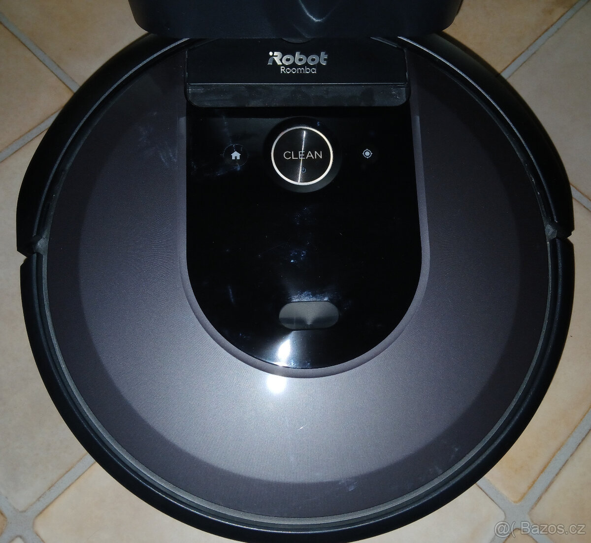 Robotický vysavač iRobot Roomba i7+ - 2