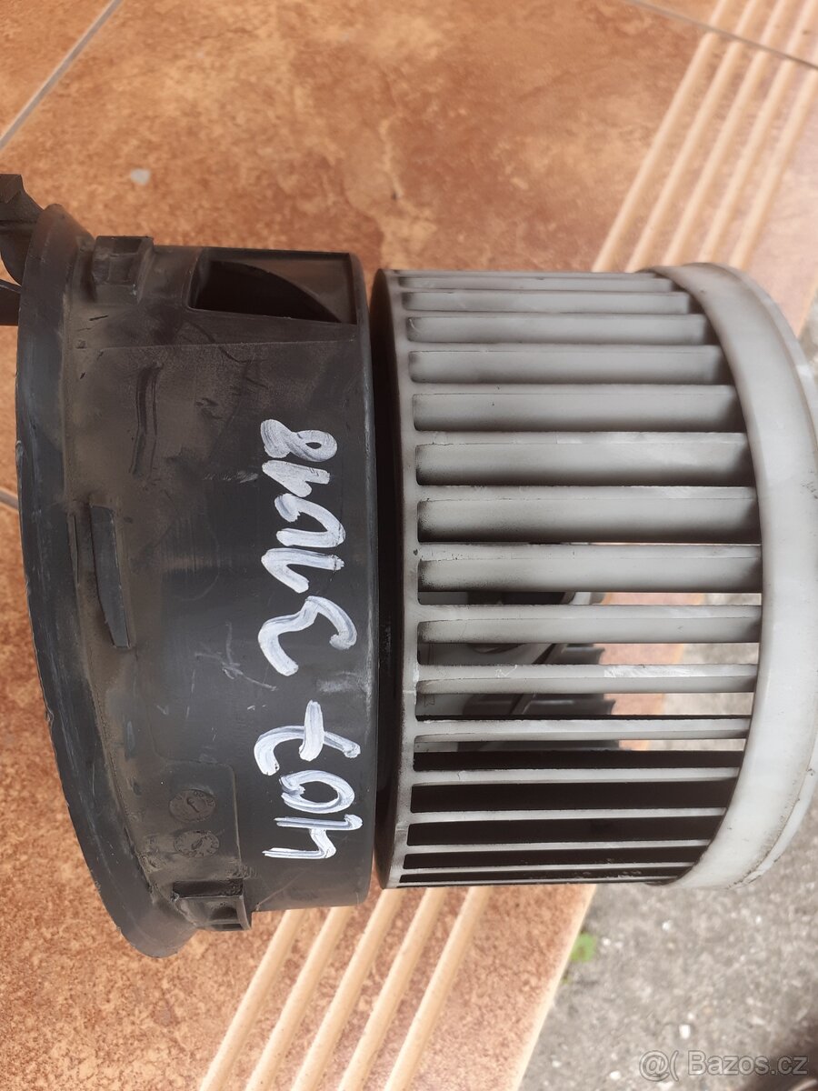 Ventilátor Peugeot 407 - 2