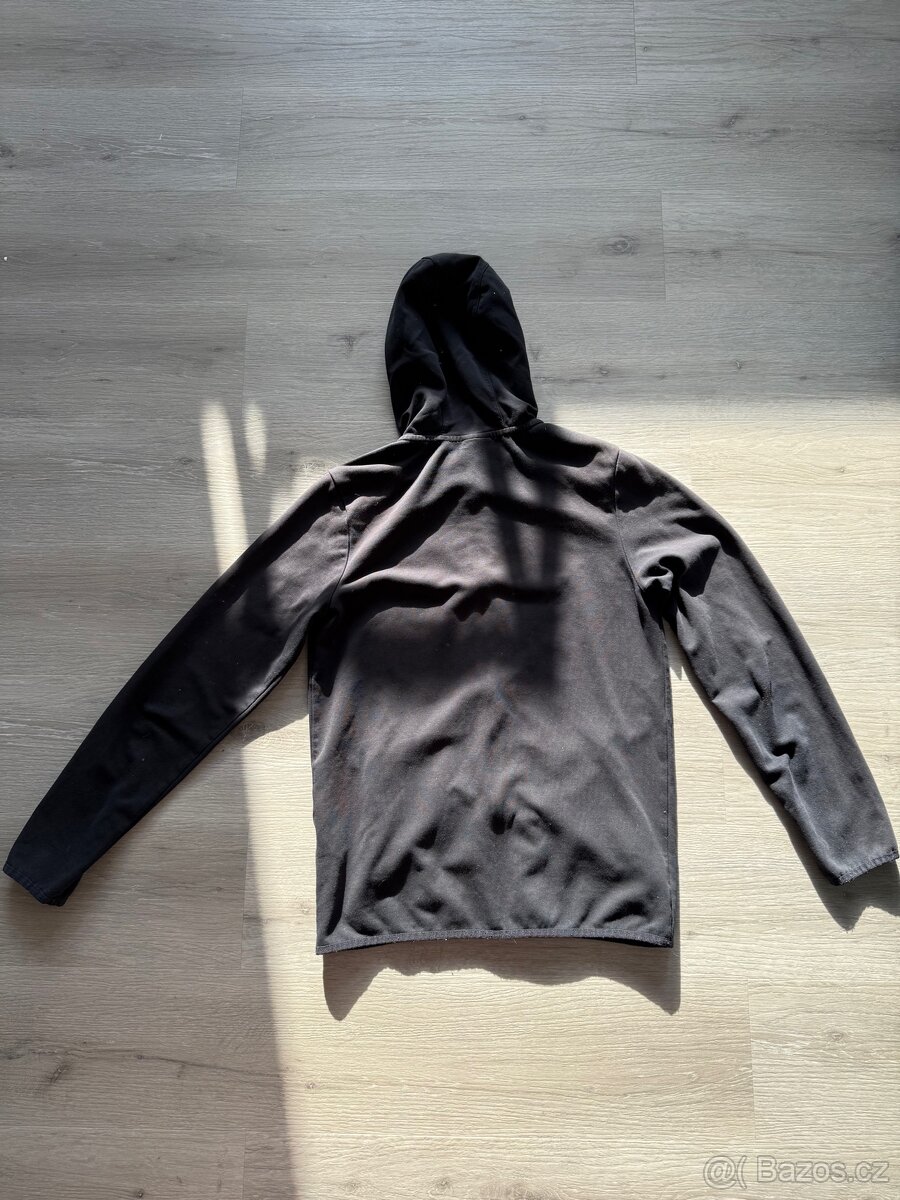 Mikina s kapucí - 2