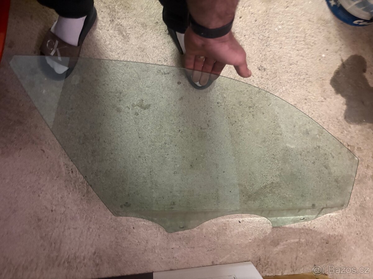 PP sklo dveří BMW X3 F25 - 2